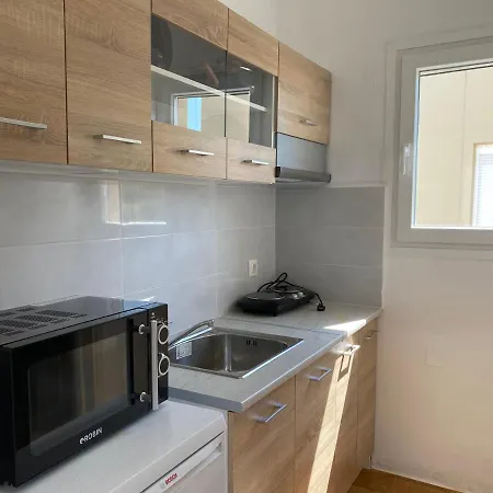 Majorelle Apartments *