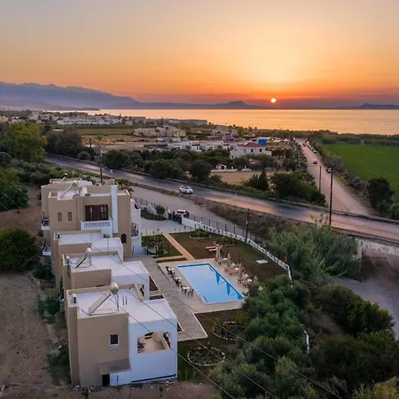 Majorelle Apartments *